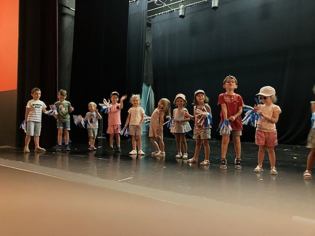 Répétition du spectacle (1).jpg